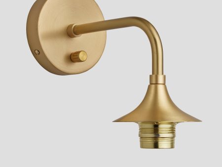 Chelsea Wall Holder - Brass Fashion